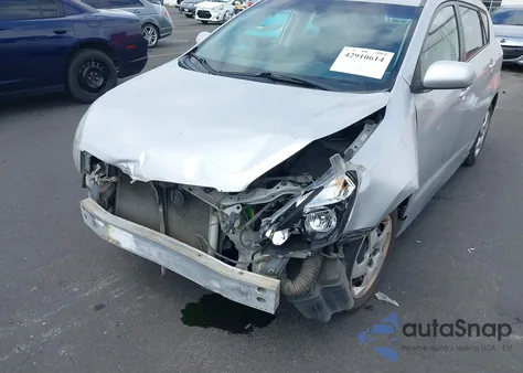 2010 Pontiac Vibe from USA, damaged, VIN 5Y2SP6E89AZ412145